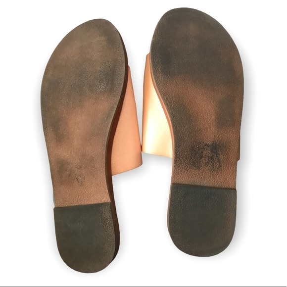 3/$15 Roxy peach slides/ flat sandals - Picture 7 of 8